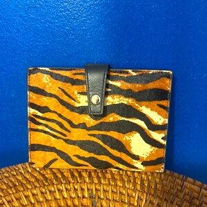 NWT Women’s Chico’s Faux Fur Tiger Print With Black Strap Closure Wallet